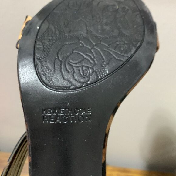 Kenneth Cole Reaction Know Way Leopard Print Heels Size 7.5 - Picture 7 of 8